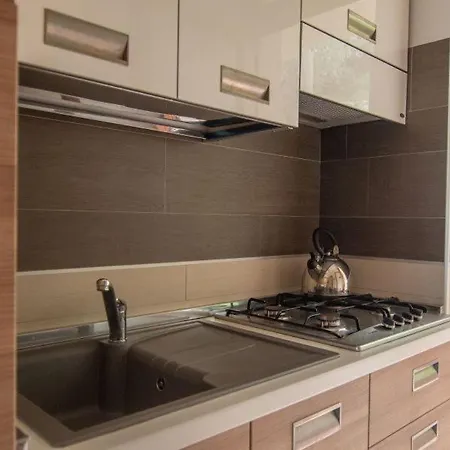 Appartement Tonini View 2 *